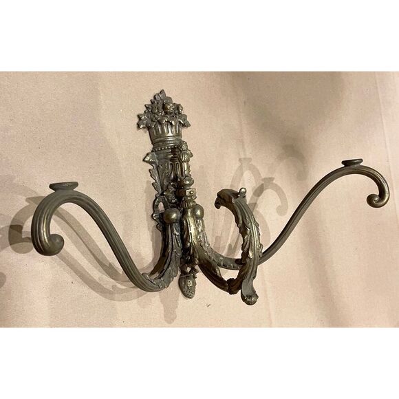 Antique  French Brass Candelabra Wall Hanging Sconce Candle Holder Fedral Foilag - Picture 6 of 10